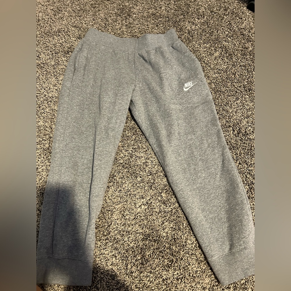 Kids Nike Fleece Grey Sweatpants - Medium
